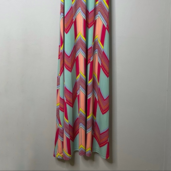Judith March Geometric Patterned Maxi Dress - Picture 4 of 4